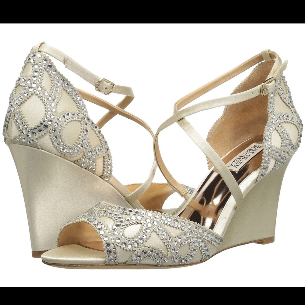Badgley Mischka ivory satin Winter Wedge sandal sparkle heel